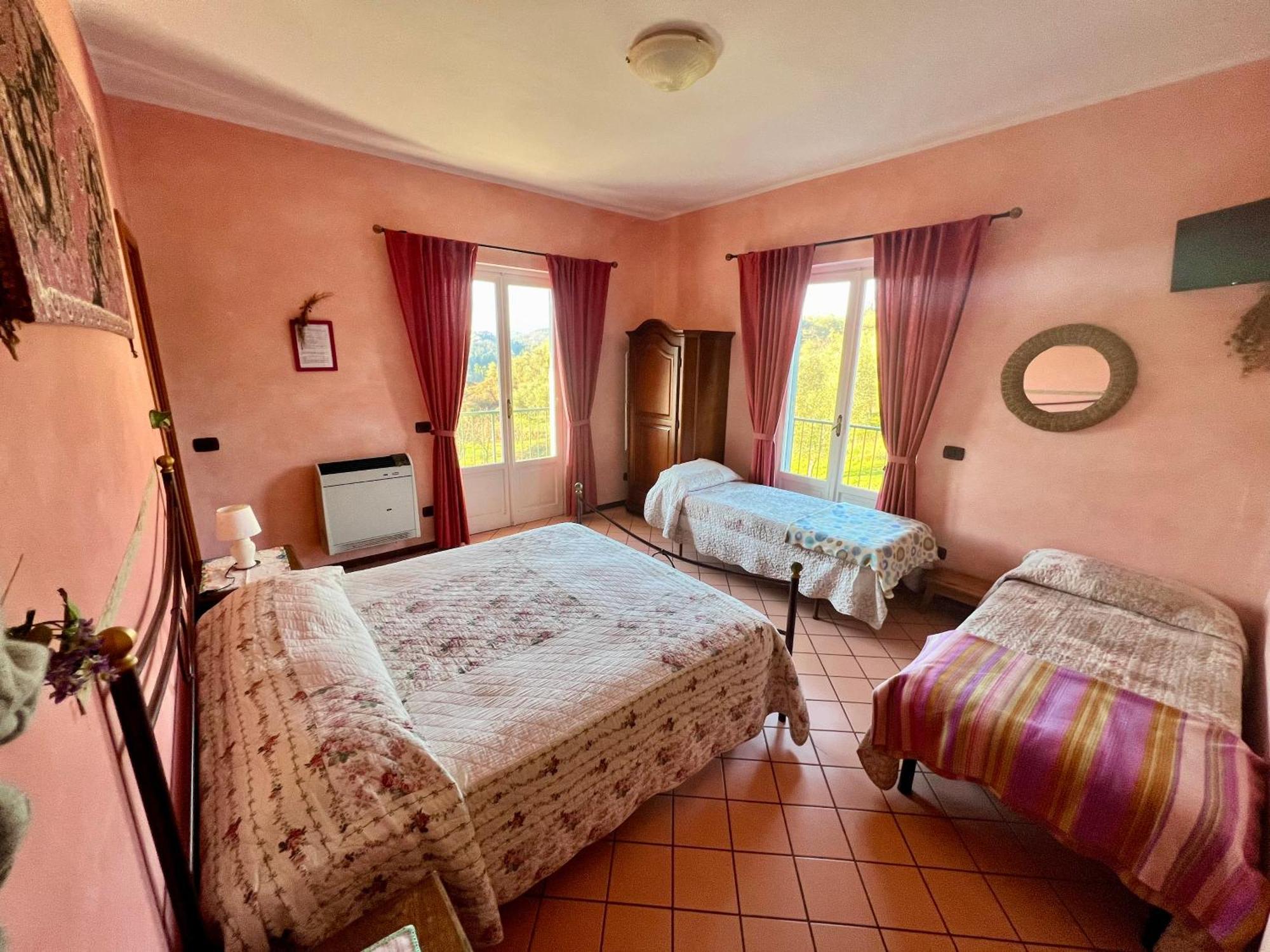 La Casa Rosa